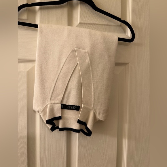 Ralph Lauren Cream V-Neck Sweater with Navy size XL - Picture 2 of 5